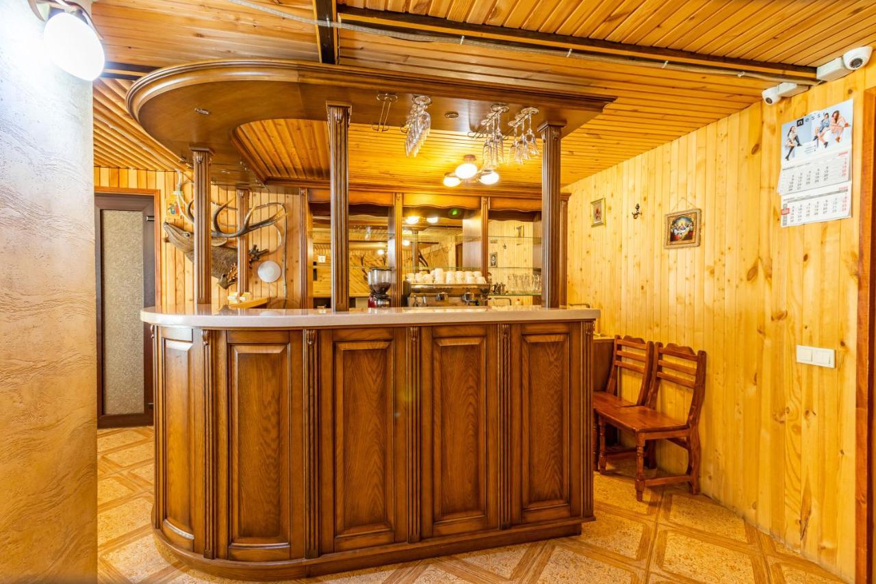 Hotel Zeleniy Bir à Bukovel Extérieur photo