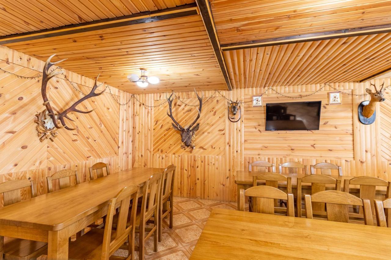Hotel Zeleniy Bir à Bukovel Extérieur photo